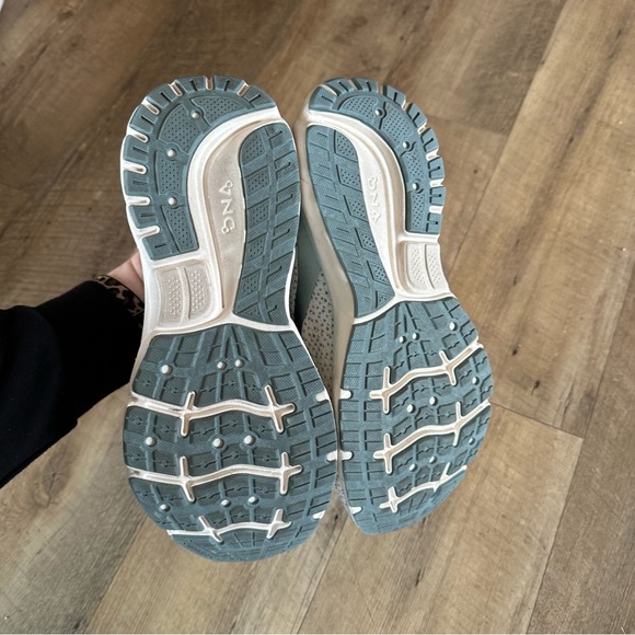 Brooks Trace 1 Road-Running Shoes - Picture 8 of 13